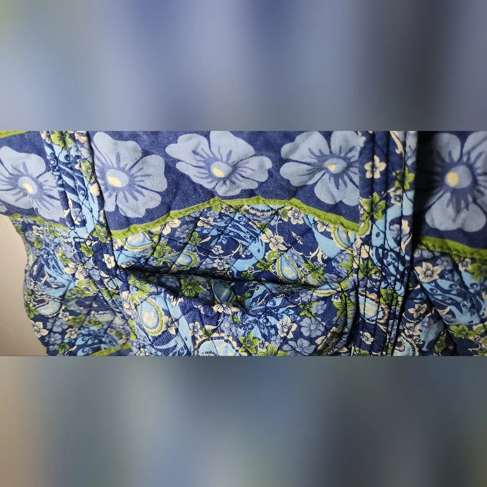 Debra Grogan Design Quilted Floral Purse